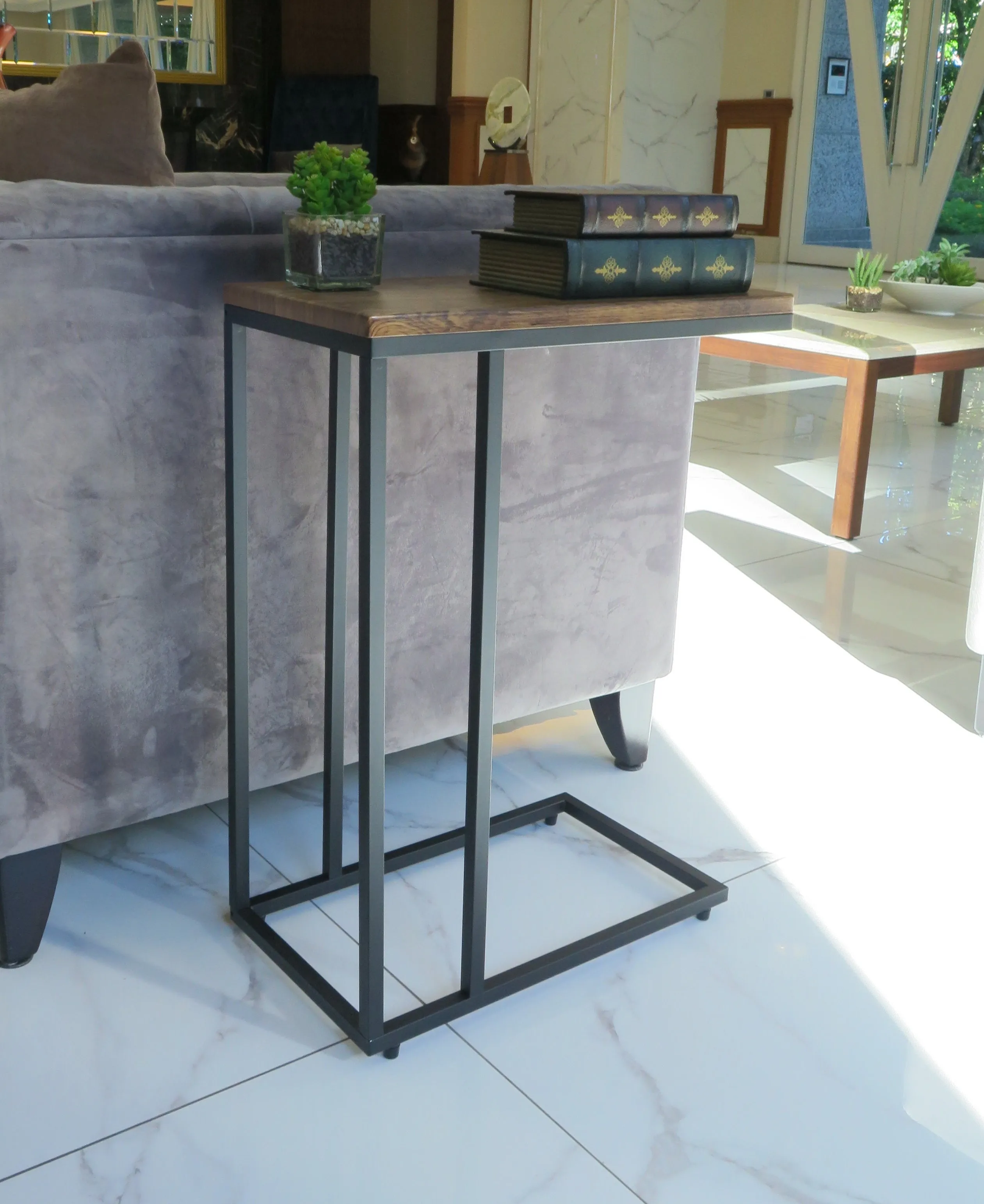 Bellini C Shaped Table/ Sofa Side Table (Vintage/Black)