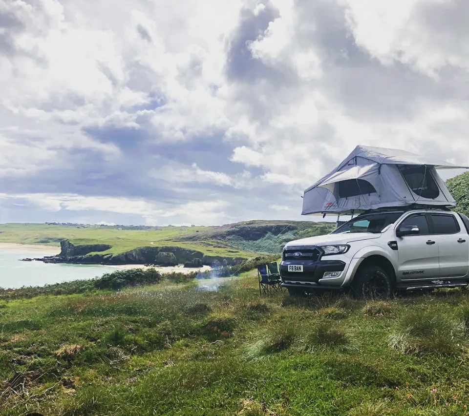 Extended Ventura Deluxe 1.4 Roof Top Tent   Side Awning (IN STOCK)