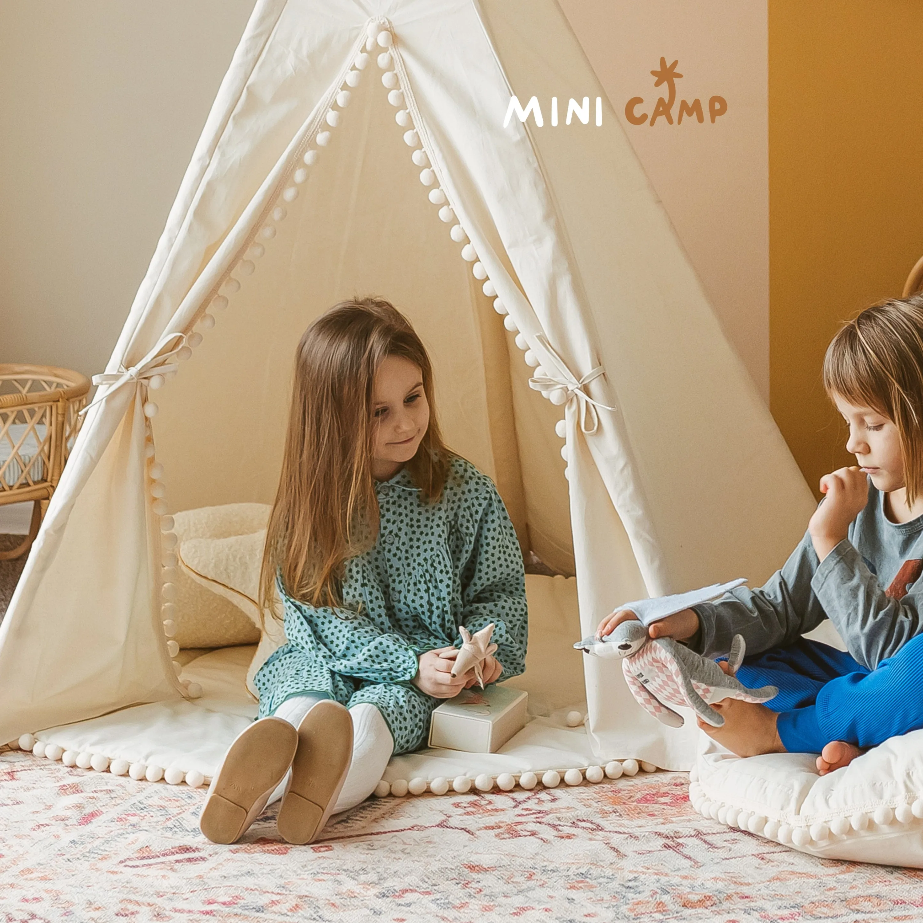 MiniCamp Pom Pom Playmat - Ecru