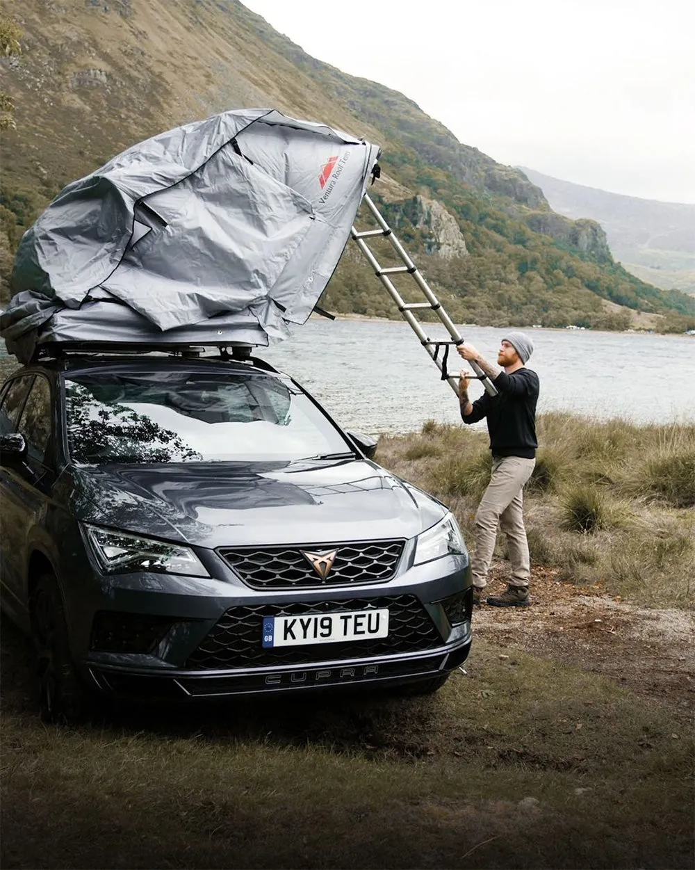 Ventura Deluxe 1.4 Roof Top Tent   270 Awning